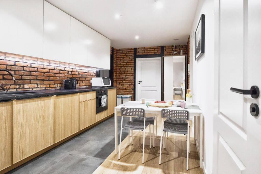 Archirent Apartament Warynskiego Γκντανσκ Εξωτερικό φωτογραφία