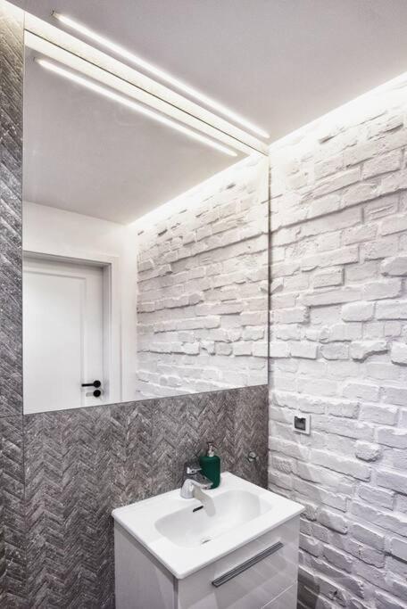 Archirent Apartament Warynskiego Γκντανσκ Εξωτερικό φωτογραφία